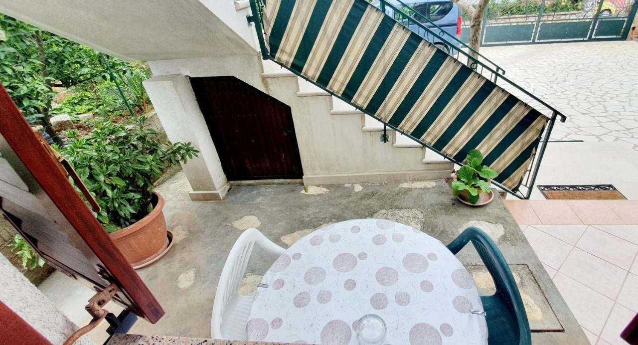 Cecillia Mare Apartments Rovinj Eksteriør bilde