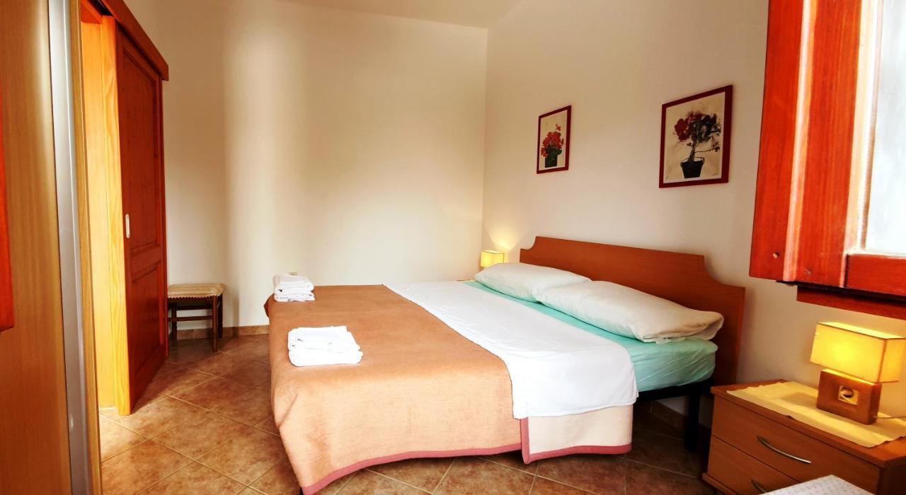 Cecillia Mare Apartments Rovinj Eksteriør bilde