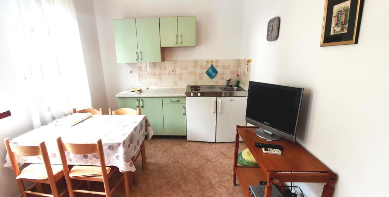 Cecillia Mare Apartments Rovinj Eksteriør bilde