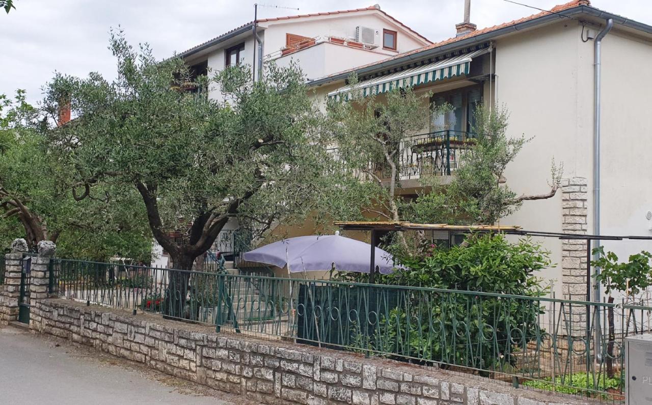 Cecillia Mare Apartments Rovinj Eksteriør bilde
