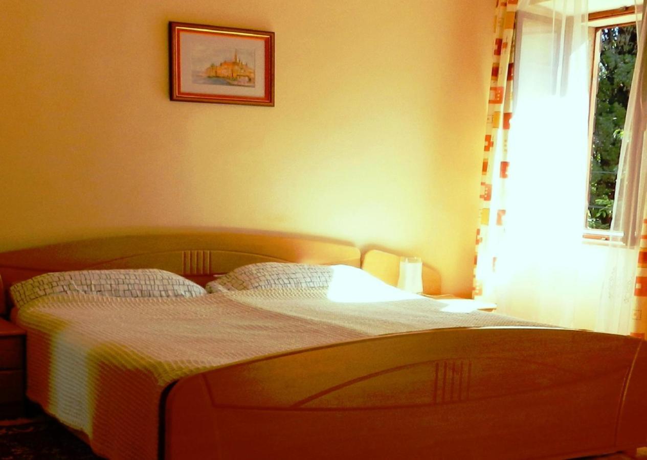 Cecillia Mare Apartments Rovinj Eksteriør bilde