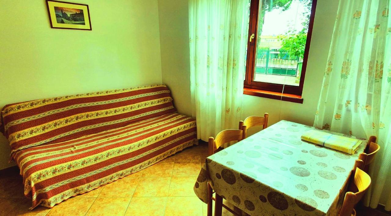 Cecillia Mare Apartments Rovinj Eksteriør bilde