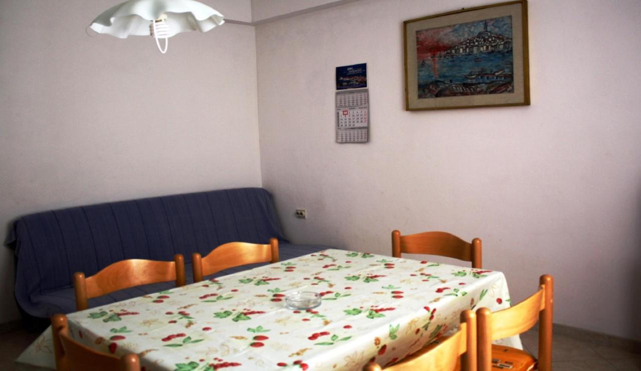 Cecillia Mare Apartments Rovinj Eksteriør bilde