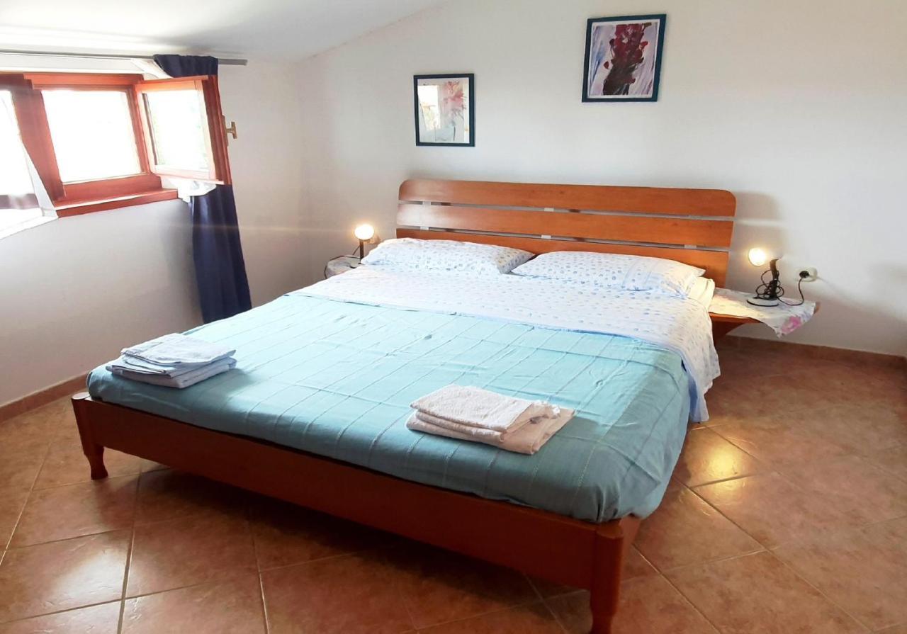 Cecillia Mare Apartments Rovinj Eksteriør bilde